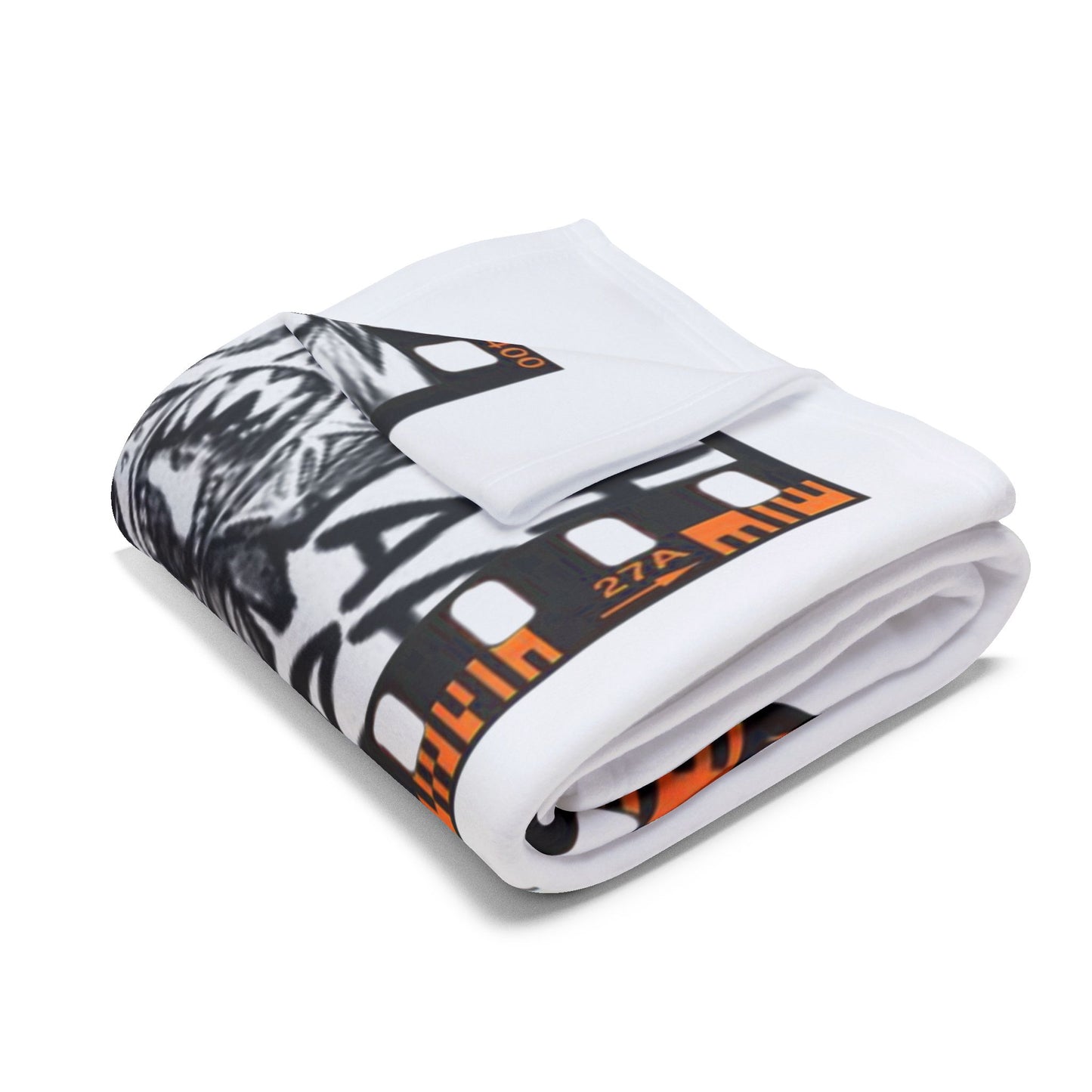 Anime-Inspired Arctic Fleece Blanket, Cozy Throw for Movie Nights